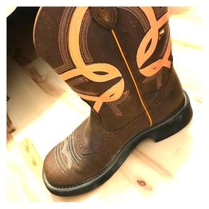 9.5 Justin Cowboy Boots